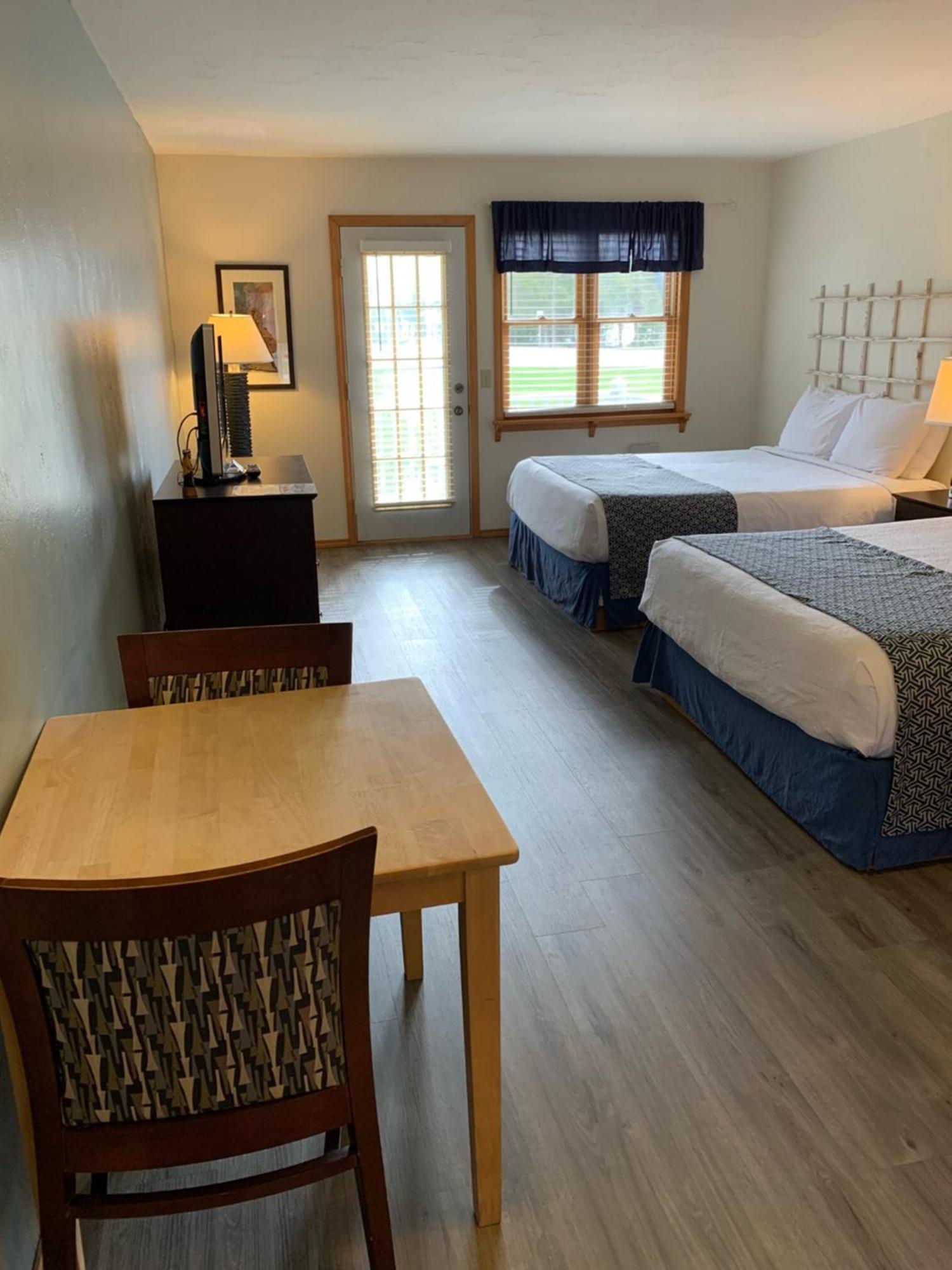 Hotel Harbor Light 2*